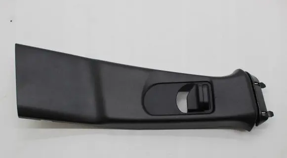 Infiniti Q30 (B) pillar trim (top) A1566900825