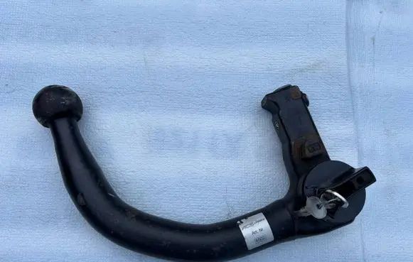 Ford Kuga I Detachable towbar 6502