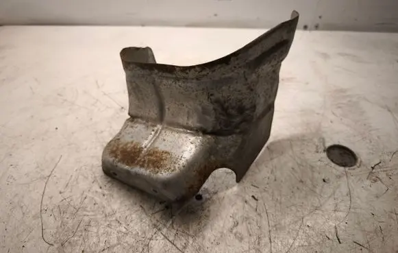 Renault Trafic III (X82) Exhaust heat shield 483828122R