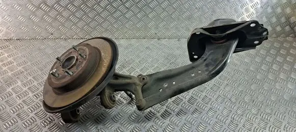 Toyota C-HR I Rear wheel hub spindle/knuckle 