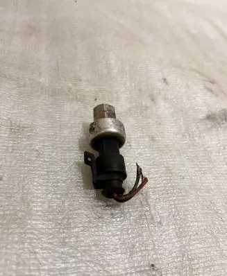 Saab 9-3 Ver2 Air conditioning (A/C) pressure sensor 