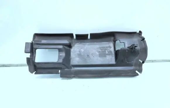 Volvo S80 Intercooler air guide/duct channel 31217065