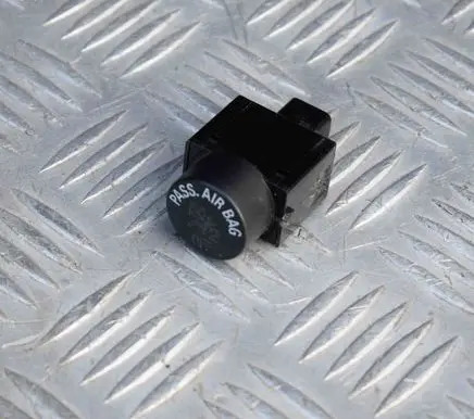 Mitsubishi L200 Other devices 8150A006