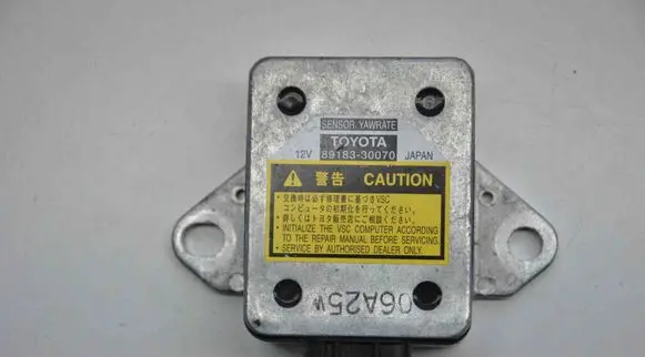Lexus GS 300 350 430 450H Acceleration sensor 8918330070
