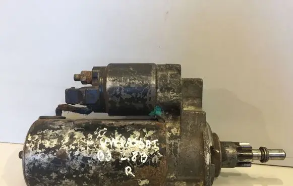 Volkswagen PASSAT B3 Starter motor 02A911023H 0001110086 0001110087