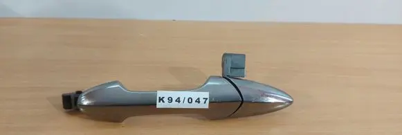 Honda FR-V Rear door exterior handle