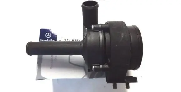Mercedes-Benz S W221 Water pump A2218350164 2218350164 10200012