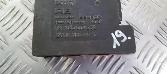 Mercedes-Benz E W124 Airbag control unit/module 0285001050 0088200610