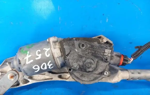 Toyota Camry Wiper motor 8511006060