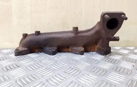 Toyota Corolla Verso E121 Exhaust manifold