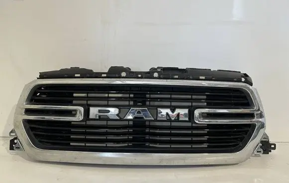 Ram 1500 DT Front bumper upper radiator grill 68366528AH M3001 22423