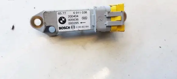 BMW X5 E53 Airbag deployment crash/impact sensor 65776911038 200404
