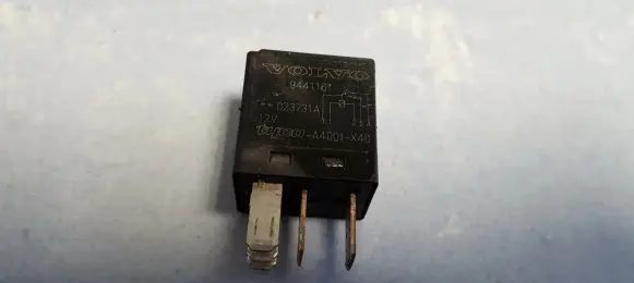 Volvo XC90 Other relay 9441161 A4001-X40