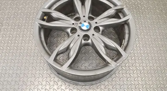 BMW 2 F22 F23 R18 alloy rim 8JX18ET52 7845871