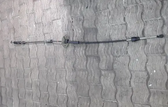 KIA Sportage Gear shift cable linkage 467901F100