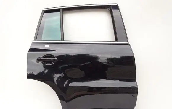 Volkswagen Tiguan Rear door LC9X