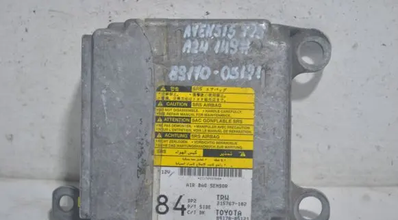 Toyota Avensis T250 Airbag control unit/module 8917005121