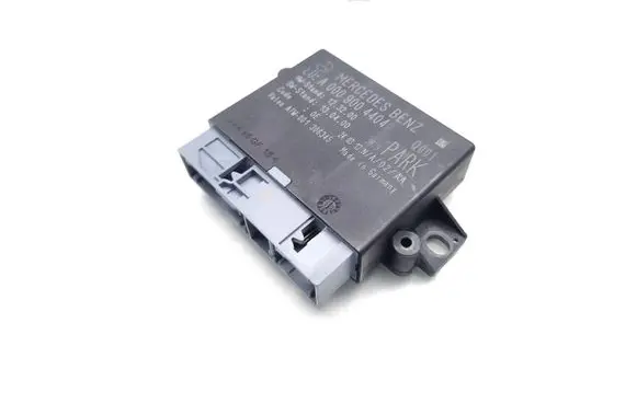 Mercedes-Benz E W212 Parking PDC control unit/module A0009004404