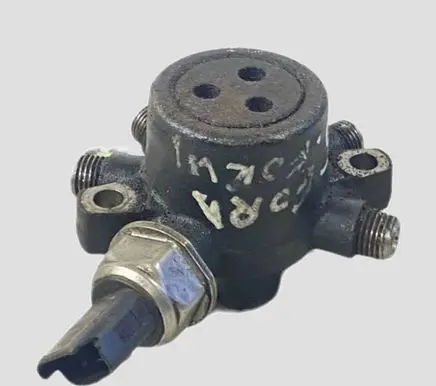 Ford Focus Fuel main line pipe 9D260DB