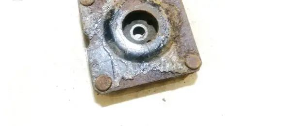 Mazda MPV Coil spring mount 