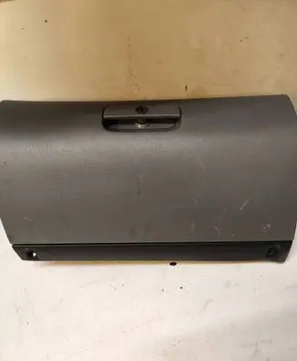 Skoda Octavia Mk1 (1U) Glove box 1U1857097