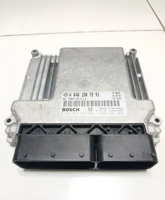Mercedes-Benz E W211 Engine control unit/module A6461507291 0281012692 1039S00000