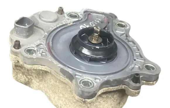 Toyota Prius (XW30) Water pump
