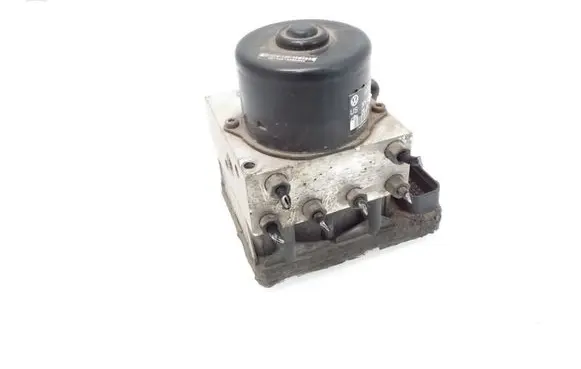 Volkswagen New Beetle ABS Pump 1J0907379G 1J0814117C