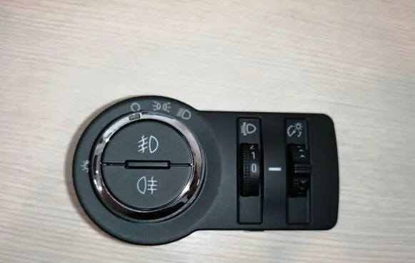 Buick Encore I Light switch 96989562