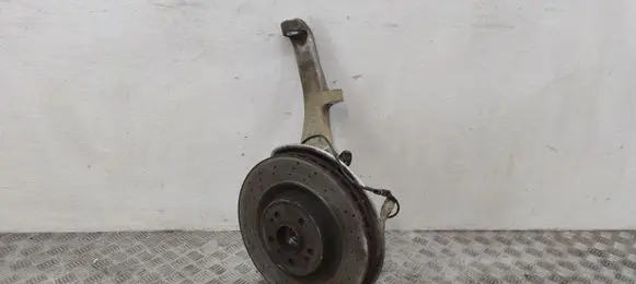 Mercedes-Benz GLE AMG (W166 - C292) Front wheel hub spindle knuckle A1673322600