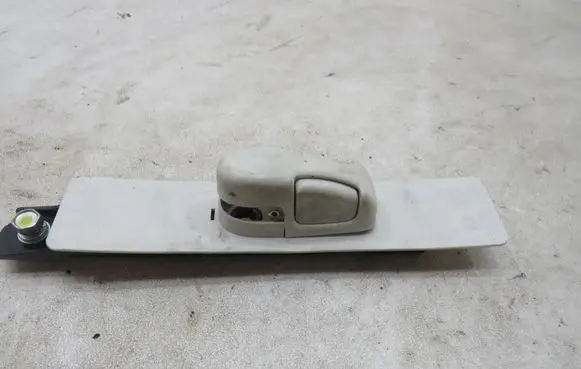 Honda CR-V Seat belt adjustment rail 