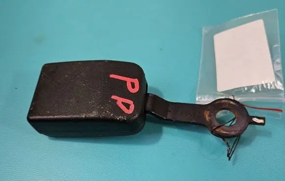 Renault Master III Front seatbelt IMPRK1446055