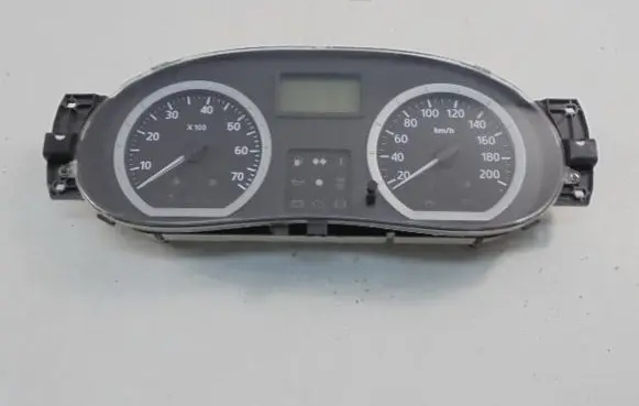 Dacia Logan I Speedometer (instrument cluster) P8200377739