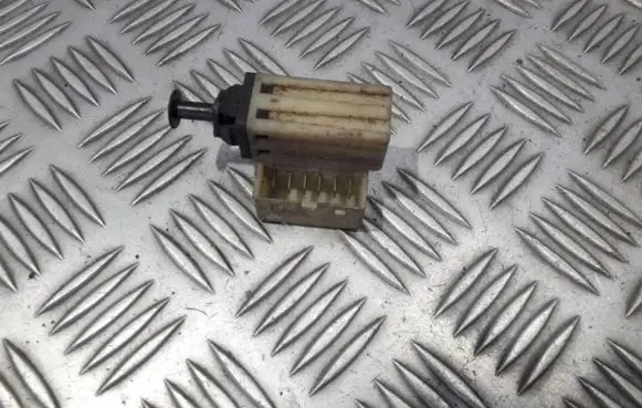 Chrysler Neon I Brake pedal sensor switch 4565240 30505H