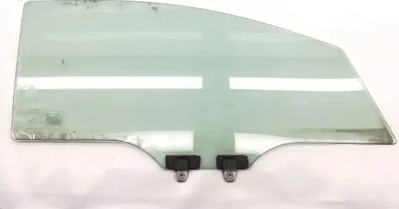Honda FR-V Front door window glass four-door E643R00011