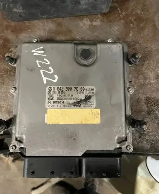 Mercedes-Benz S W222 Engine control unit/module A6429007600 0281019166