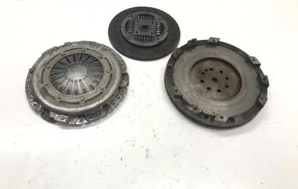 KIA Sportage Clutch set kit 39295ZL