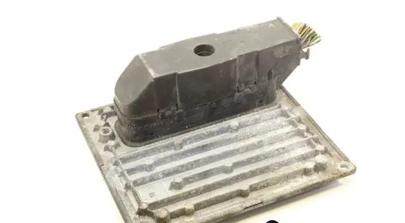 Ford Fiesta Engine control unit/module 6S6112A650GD