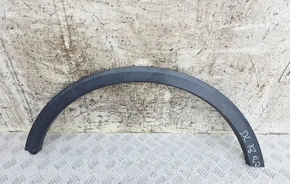 MG ZS Rear arch trim 10734147