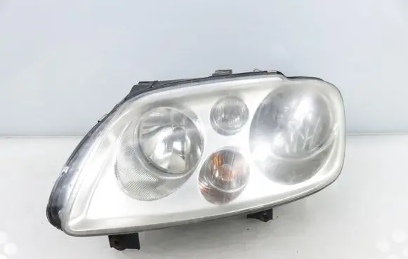 Volkswagen Touran I Headlight/headlamp 