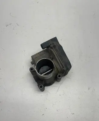 Volkswagen Fox Throttle valve 03D133062E A2C53060088