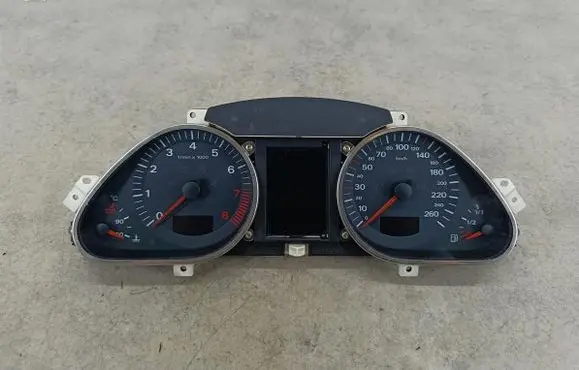 Audi A6 S6 C6 4F Speedometer (instrument cluster) 