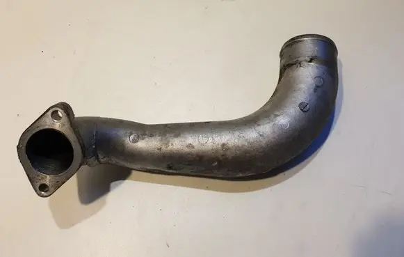 Nissan X-Trail T30 Intercooler hose/pipe