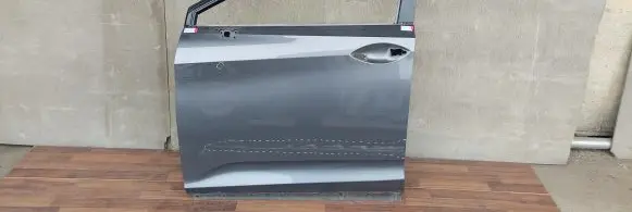 Lexus RX 450H Front door 27000659