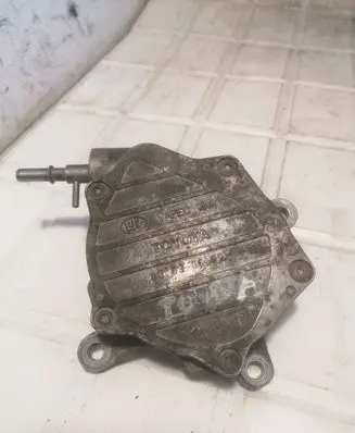 Toyota Corolla Verso AR10 Vacuum pump