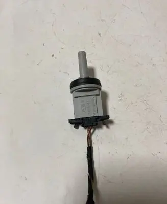 Interior temperature sensor