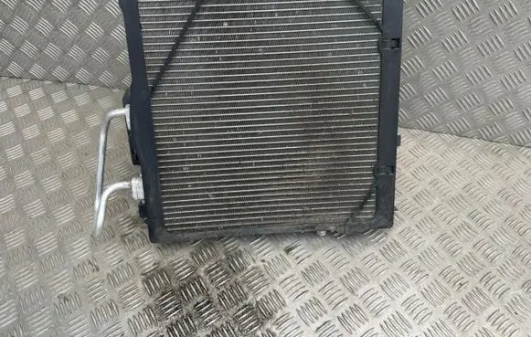Porsche Taycan 9J1 A/C cooling radiator (condenser) 9J1260399A
