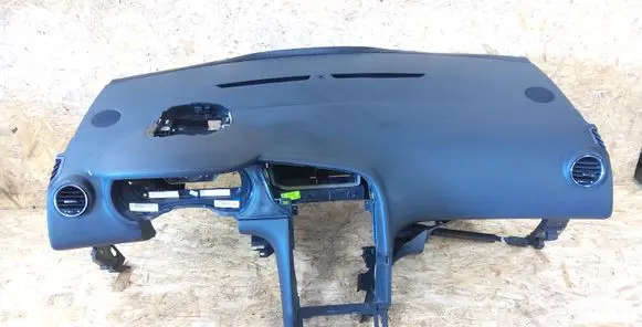 Peugeot 5008 Dashboard 9684672580