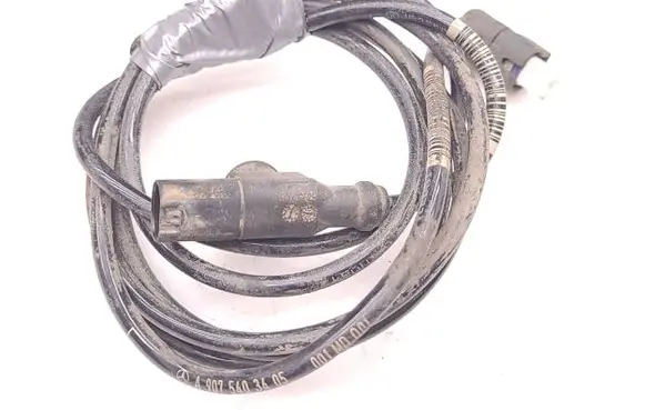 Mercedes-Benz Sprinter W907 W910 Rear ABS sensor wiring A9075403405