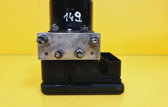 Opel Zafira B ABS Pump 13244860